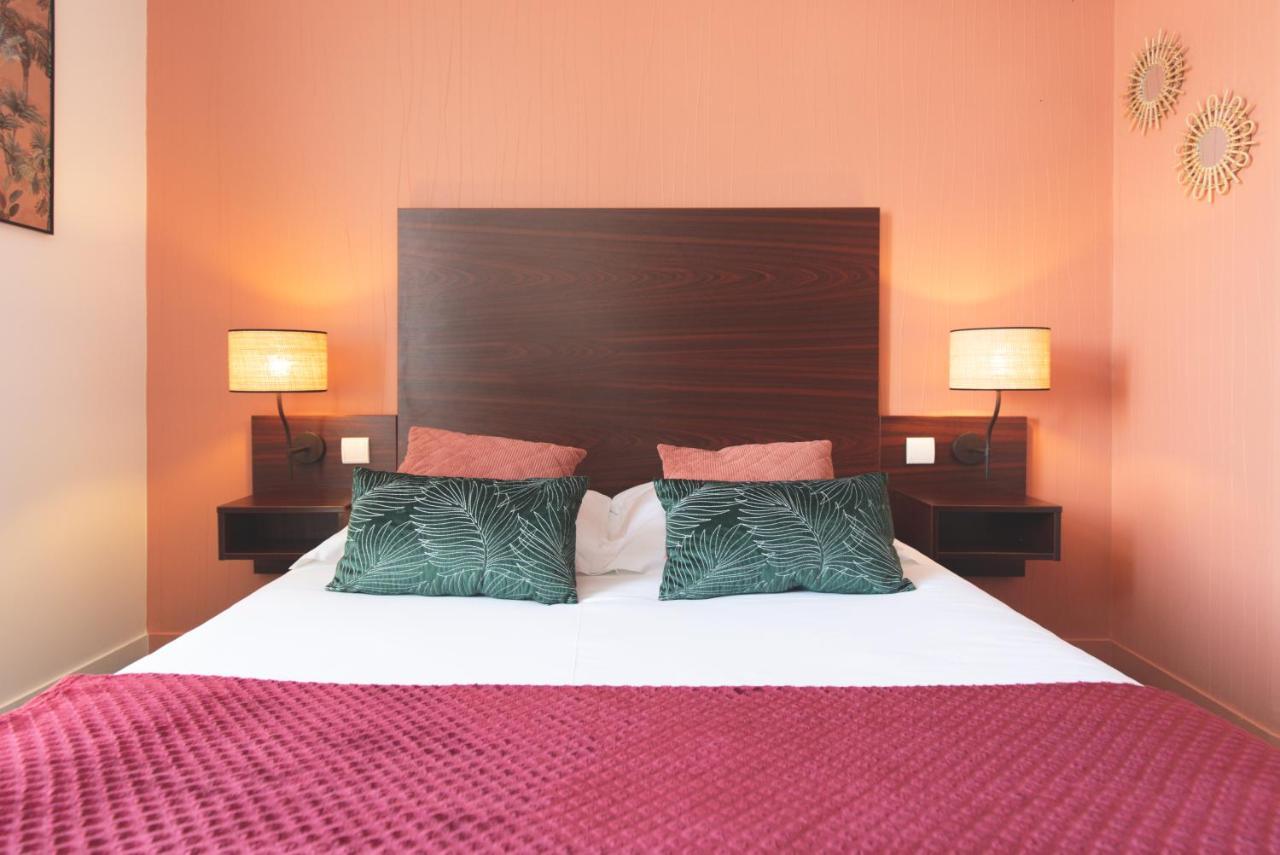 Les Coutainvillaises Hotel 3*